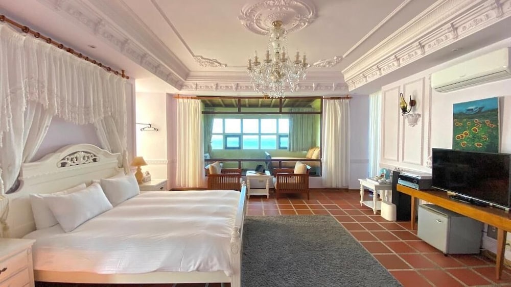 23.5 Blue B & B