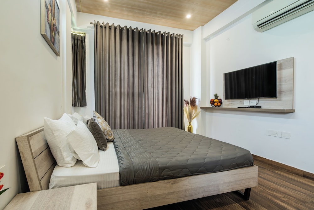 Stay Studio Hotel & Residences