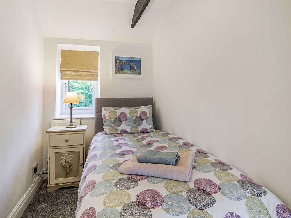 Granary Cottage view 5