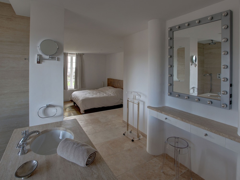 Chateau du Palanquey & SPA