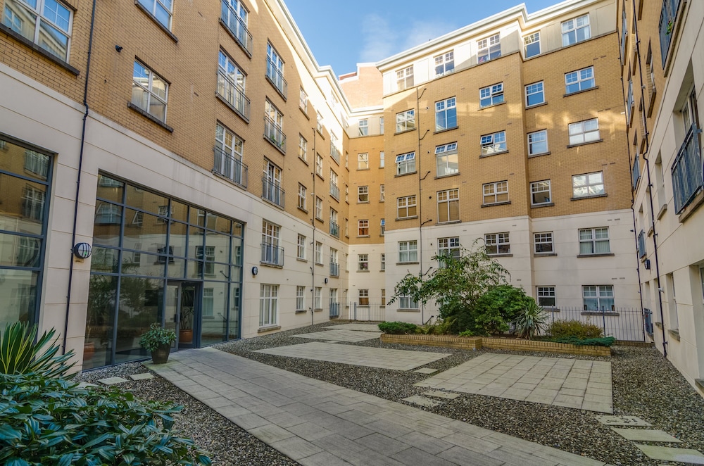 Central Belfast Apartments: Alfred Street