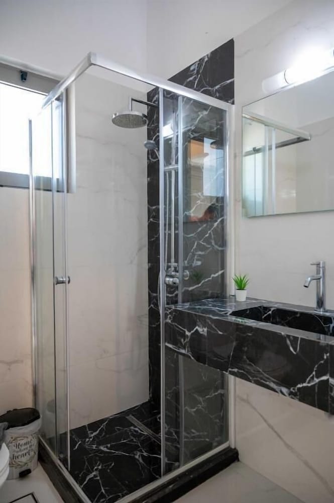 Finikas Suites & Apartments by Airstay