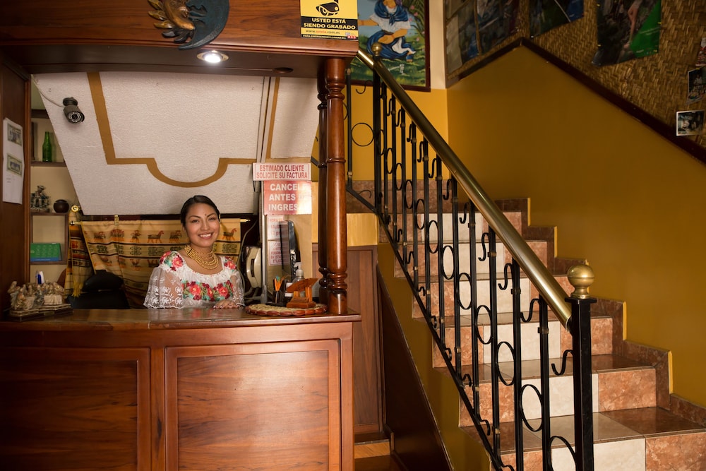 Hotel Mashys Hostal - Image 1