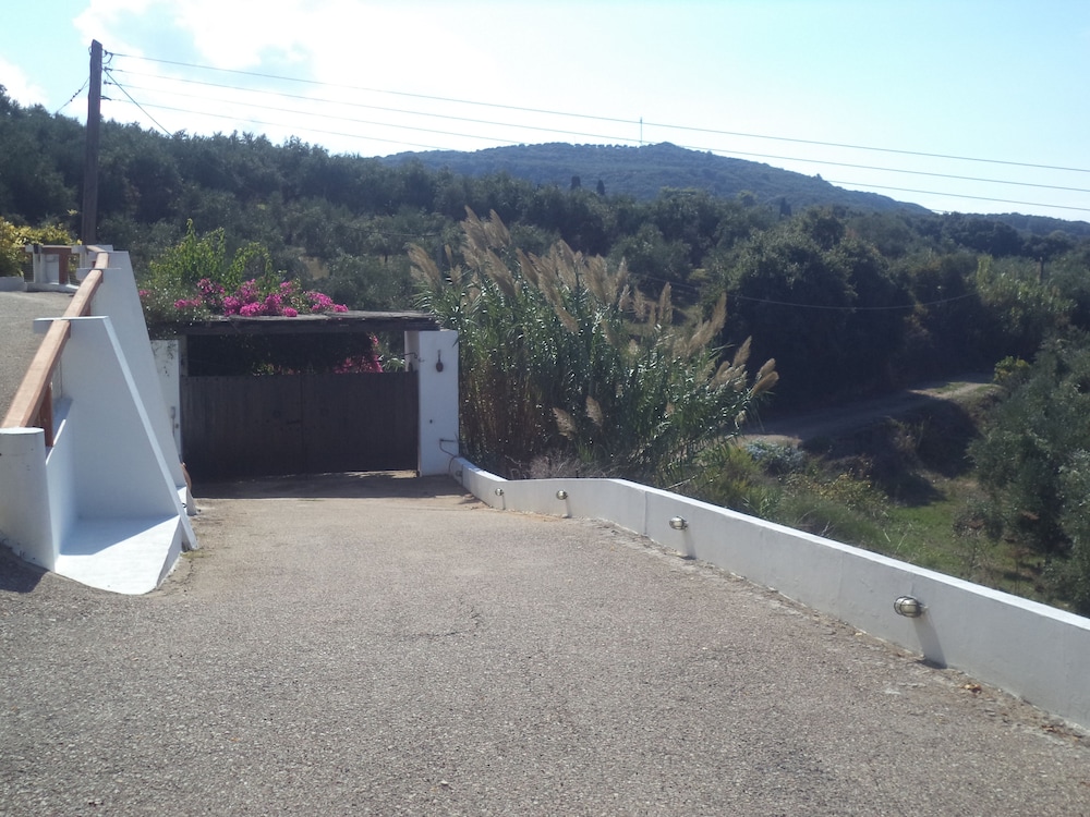 Ilis Villas
