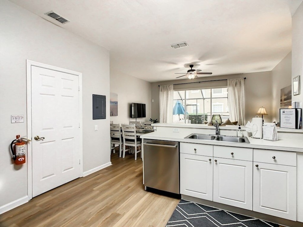 Windsor Palms Townhome W/private Pool Near Disney 3 Bedroom Townhouse