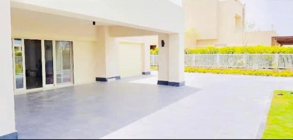 Villa Stand Alone Sea View Hacienda Bay view 4