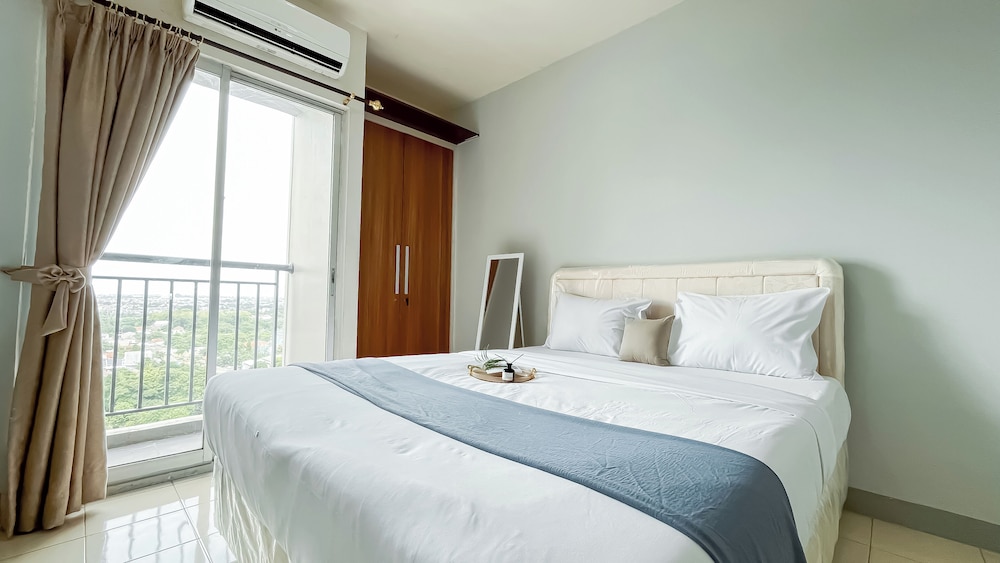 Nice And Cozy Studio Room Apartment Serpong Greenview