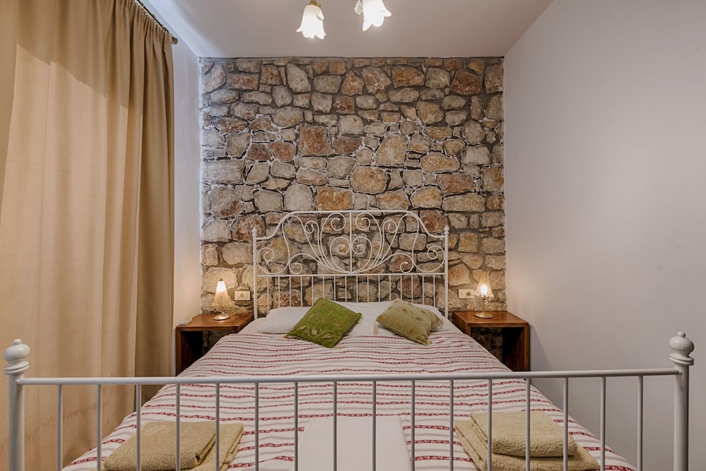 Salakos Villas
