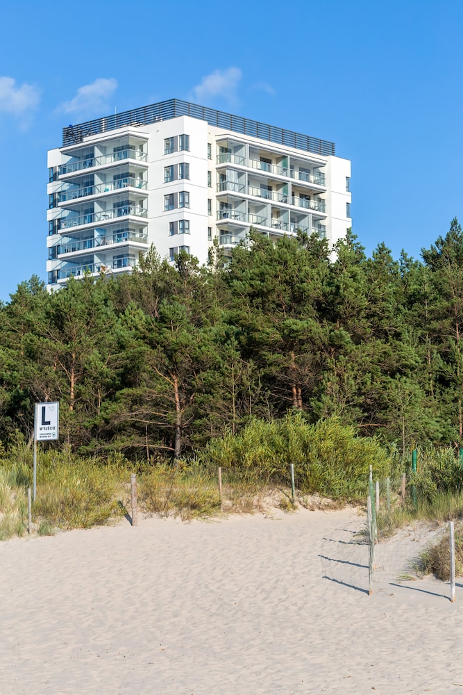 Aquamarina Onyx Apartments by Renters view 5
