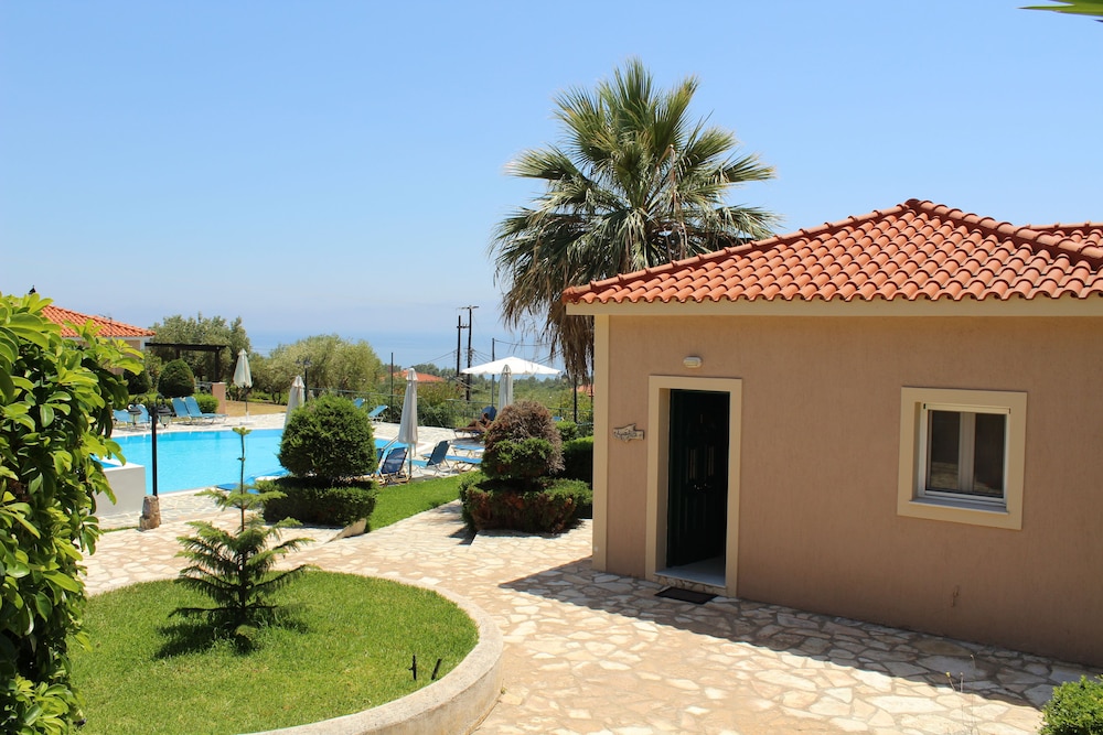Oneira Villas