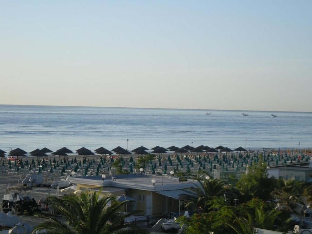 Hotel Alb's