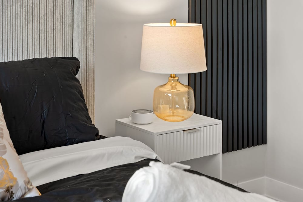 Bright 2bed 2bath in Brand New Pilsen Development