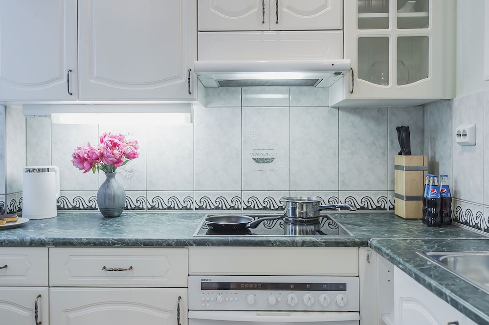 GM Apartment Staropimenovskiy 16