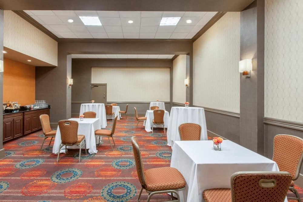 meeting & event spaces