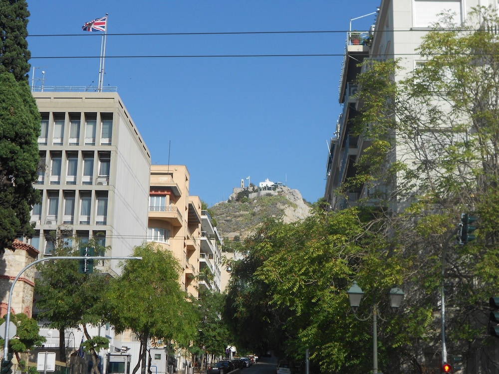 Athenian Oasis with fountain, Ideal for couples, 6th Floor