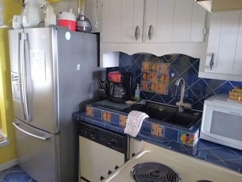 A18 Parrot Escape - Ocean View! There Is Nothing Quite Like A Carolina Sunrise Viewed From Your Private Oceanfront Deck 1 Bedroom Condo by RedAwning view 5
