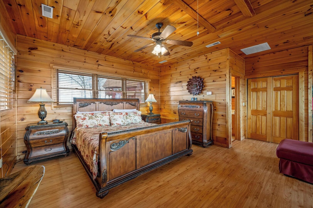 Lookout Lodge