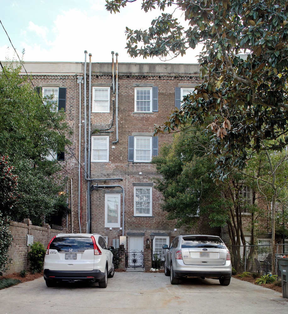 Restored Historic Home 5 BR 4.5 Bath
