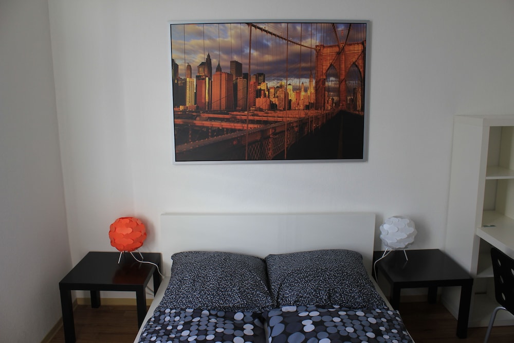 Frankfurt Vacations - FreddApp One - Property Image 10
