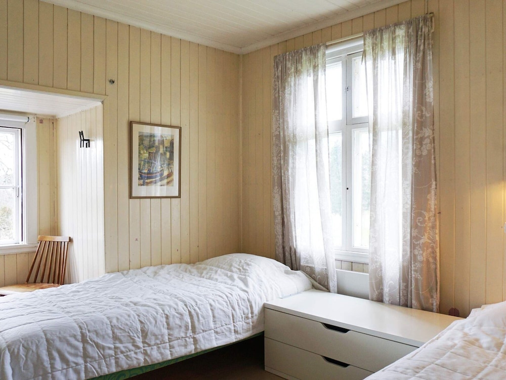 6 Person Holiday Home in Stromstad view 2