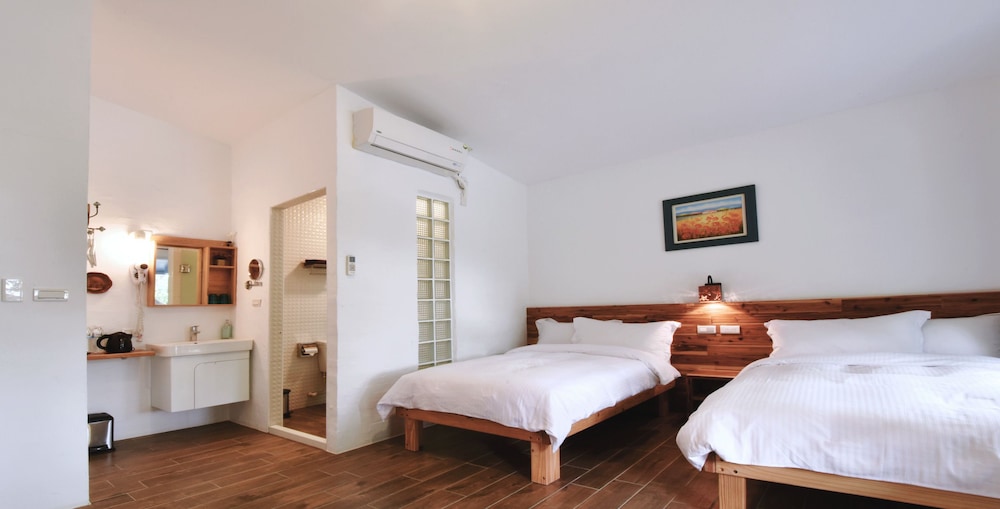 LanJen Villa B&B
