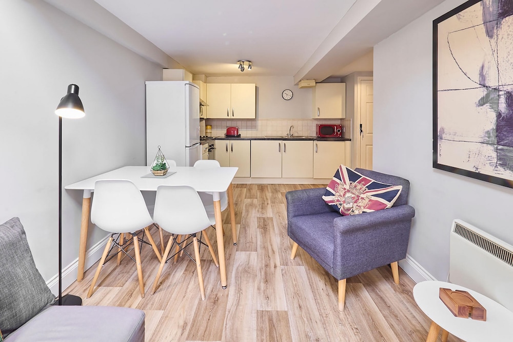 Host Stay Roper Road view 3