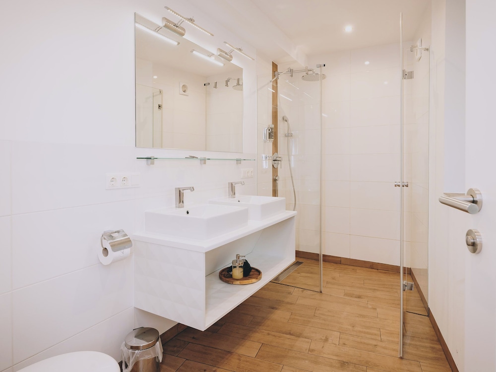 Appartements Prielau by we rent