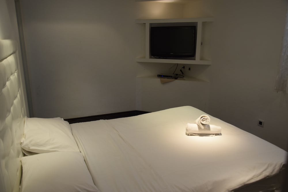 La Palmora Suites