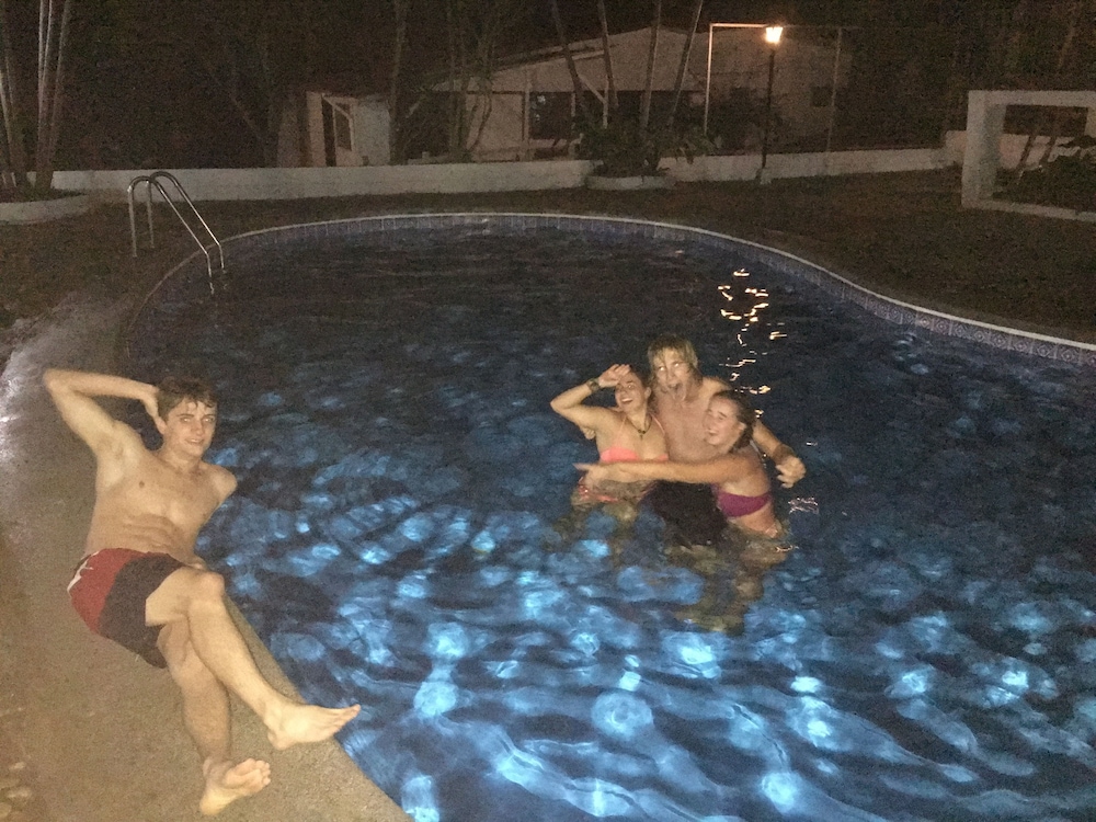 TripOn 2 - Hostel - Adults Only