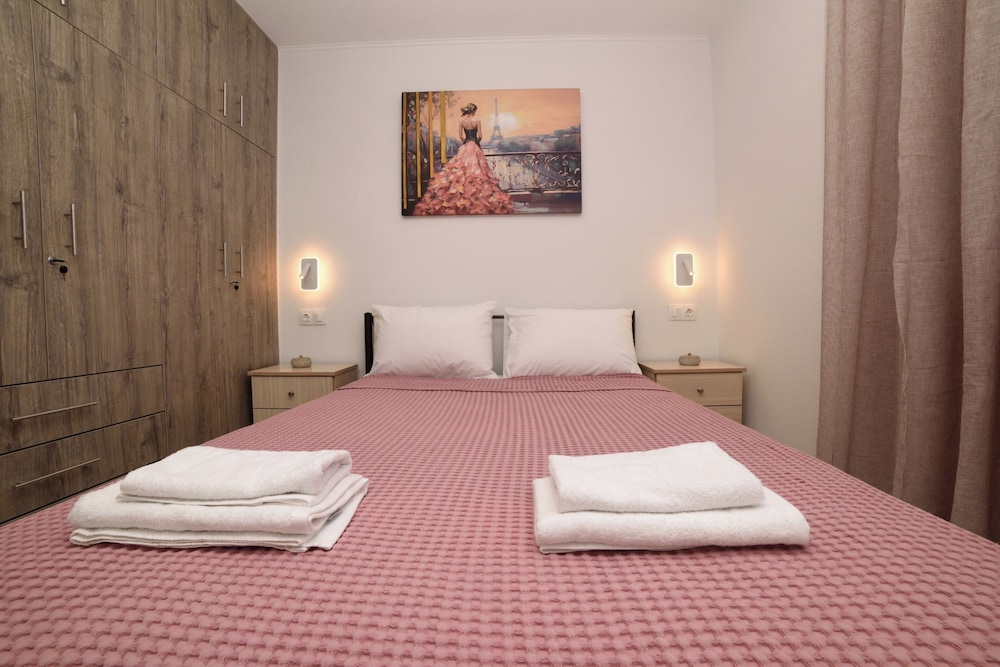 Casa Rosa by Corfuescapes
