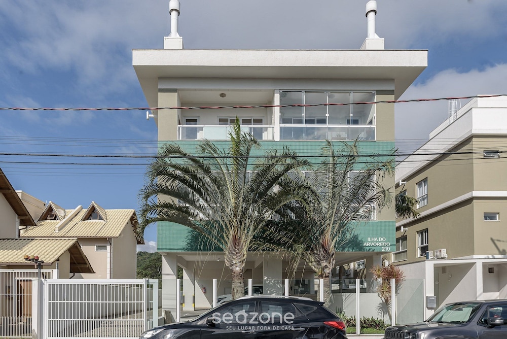 Apt W/rooftop Near the Beach in Floripa - Cri0301