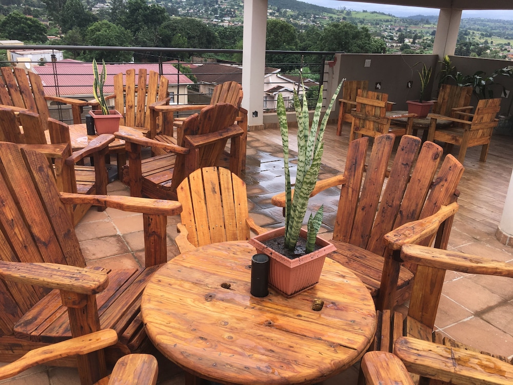 Valley View Lodge
