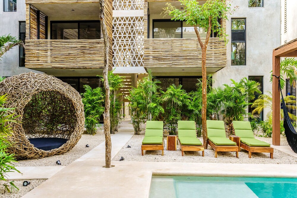Eco-sustainable Luxury Between Beach Hotspots & Tulum Town by Stella Rentals