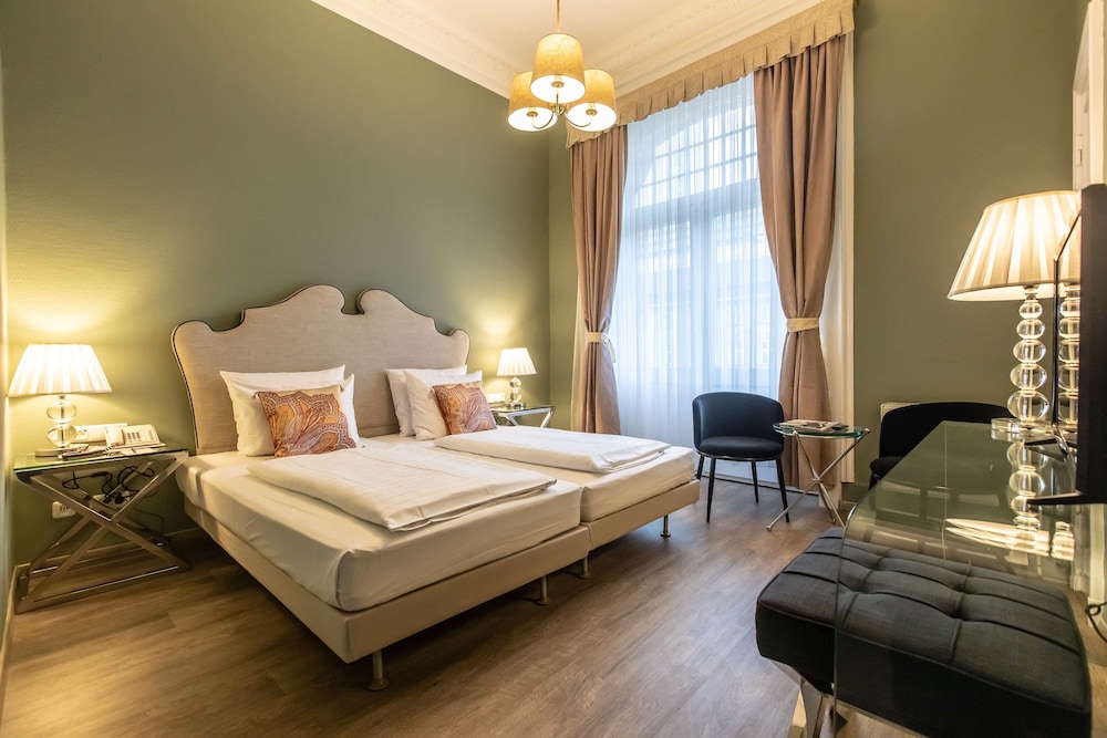 Frankfurt Vacations - Hotel Monopol - Property Image 42