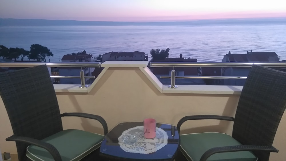 Apartments Rakuljic