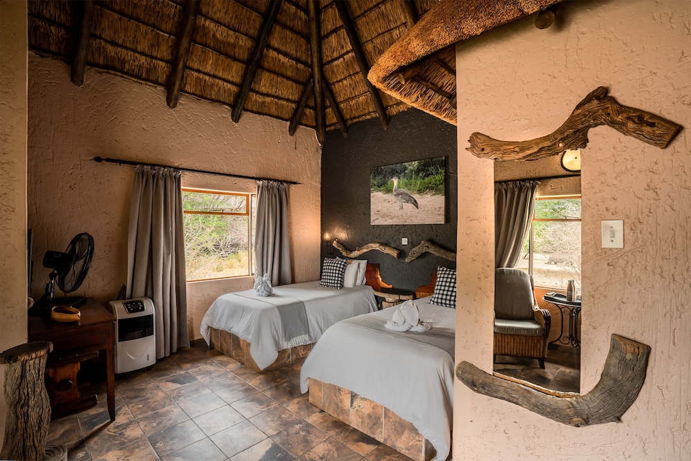 Grassland Safari Lodge
