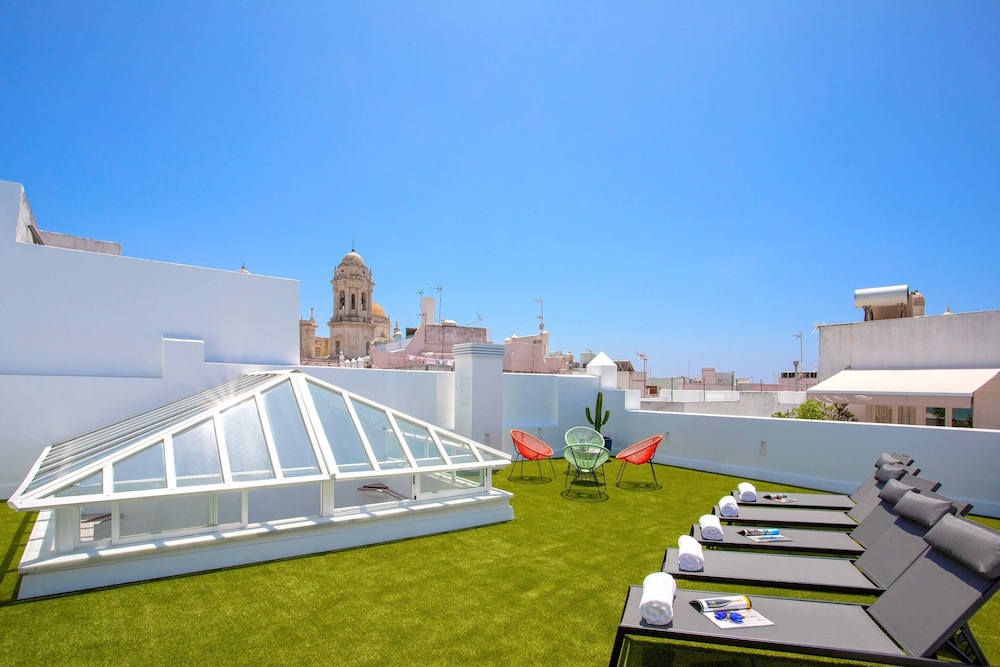 Luxury Apartment in C diz Catedral II