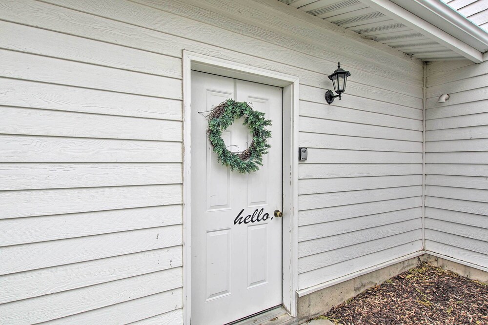 Logan Vacations - North Logan Studio, Walk to Utah State Campus! - Property Image 8