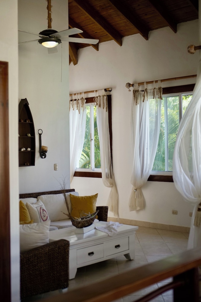Villas Mares