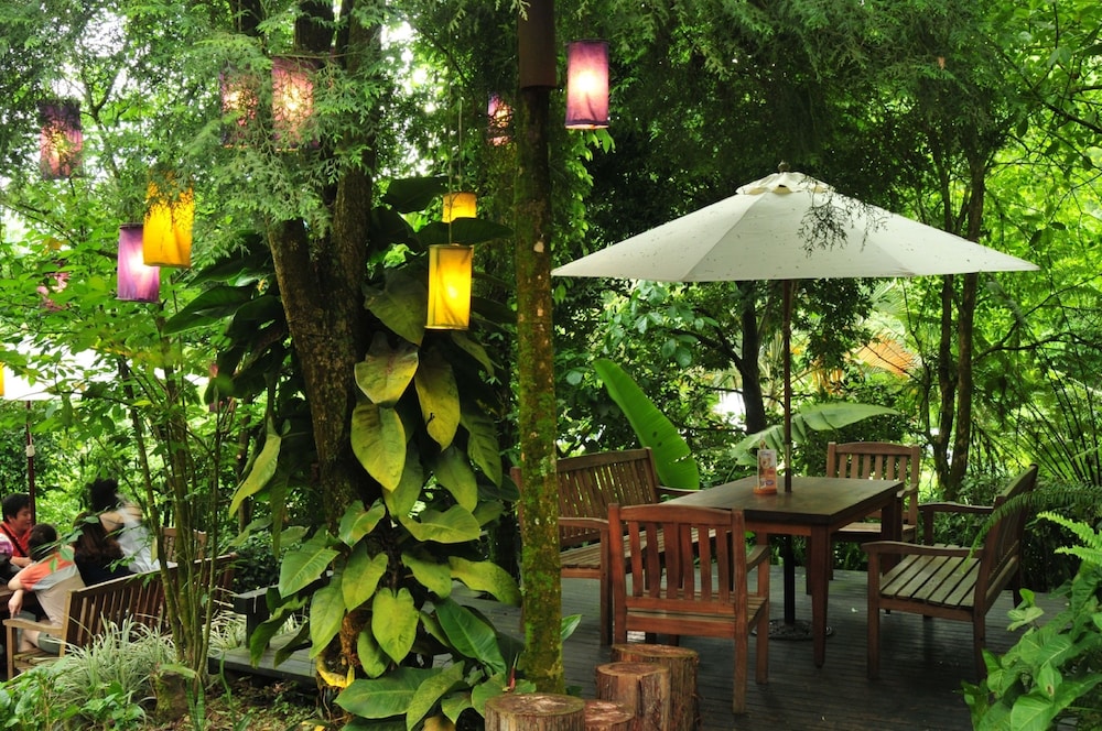 Reindeer Taichung Herb House