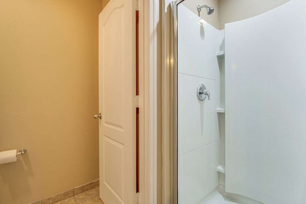 17 Mi to Disney: Getaway in Davenport w/ Game Room