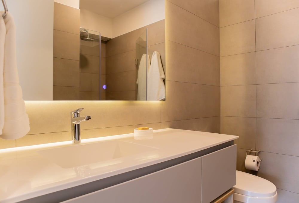 w Comfortable 2BR Stay in Miraflores