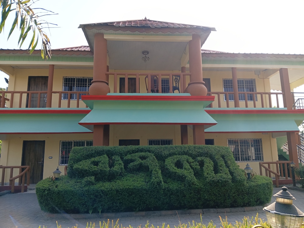 RESORT RUPKATHA