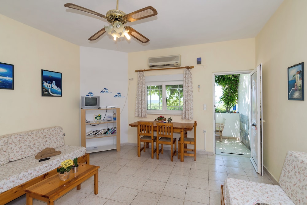 Crete Essence Villas-Makrygialos