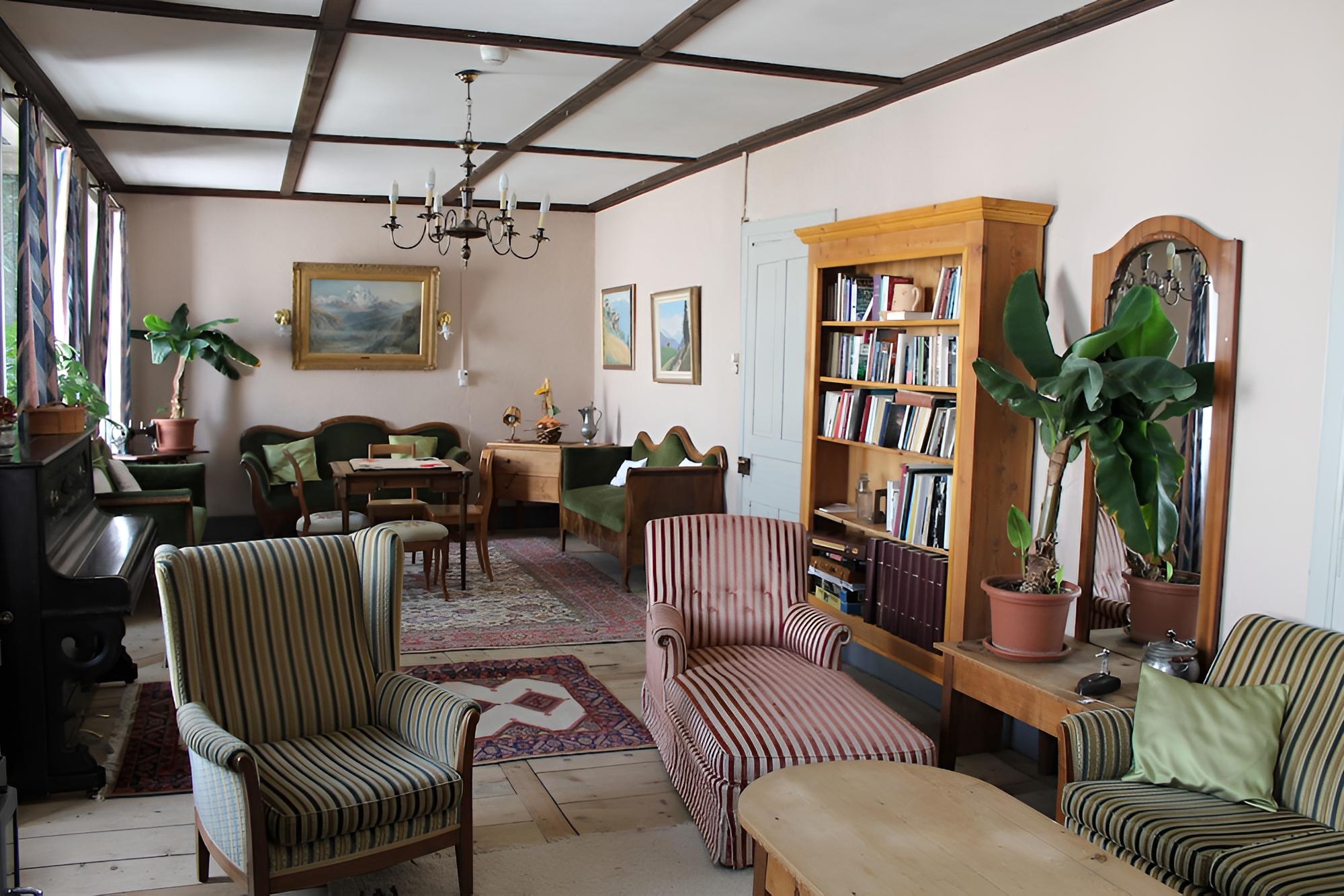 Photo 21