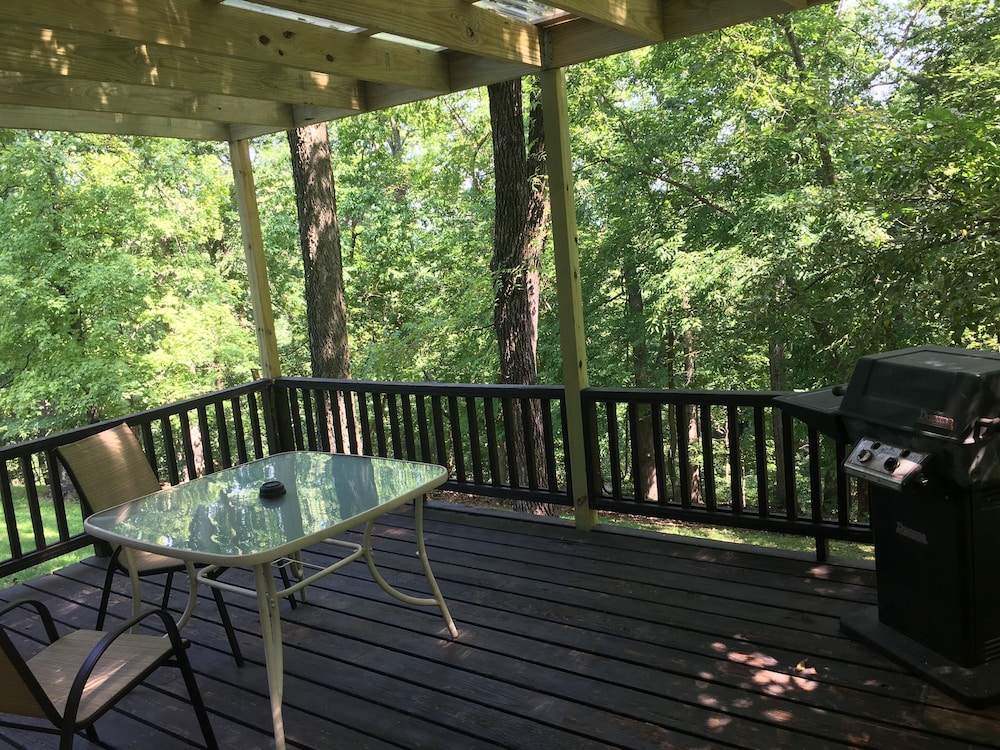 Lookout Cottages