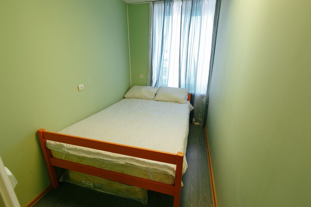 Hostel on Nakhimovsky Prospekt