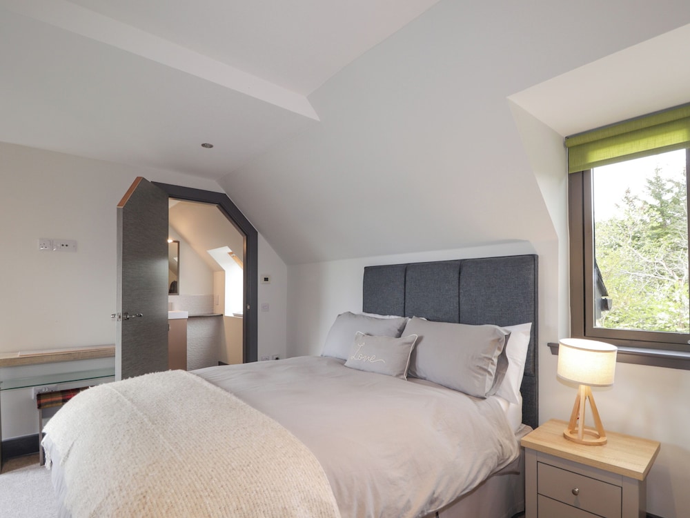 Ben Luna Lodge