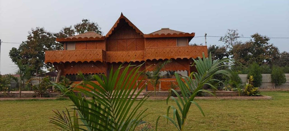 Ratanyas Jungle Resort by Nyotel
