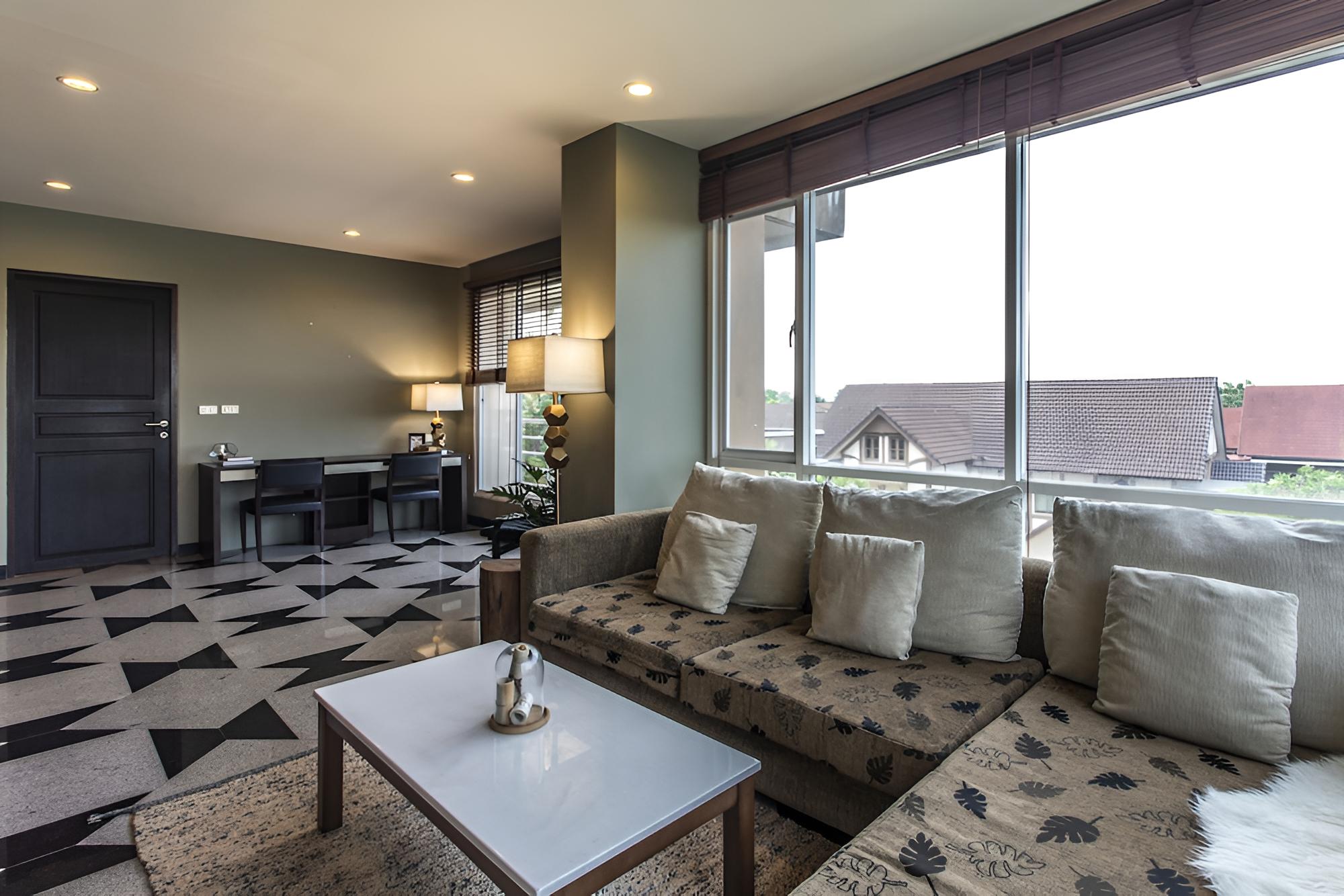 The Tepp Aparthotel